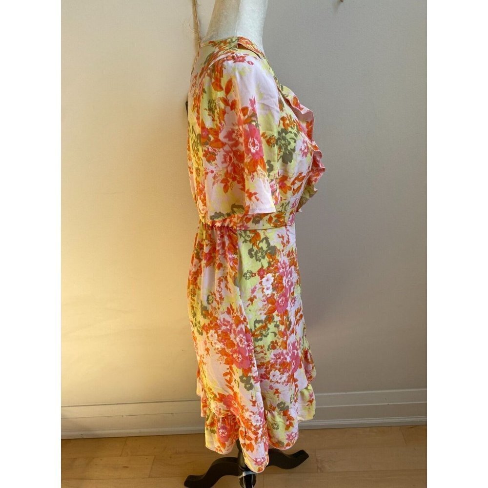 VERO Moda Floral "Lee" Faux Wrap Dress Ruffle Trim - Picture 3 of 8